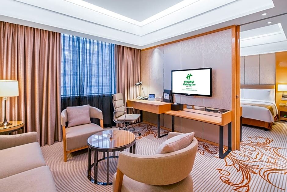 Двухместный люкс c 1 комнатой Holiday Inn Chengdu Oriental Plaza, an IHG Hotel