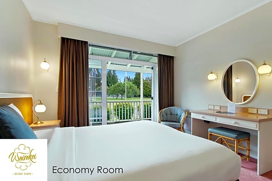 Economy Double room Wairakei Resort Taupo