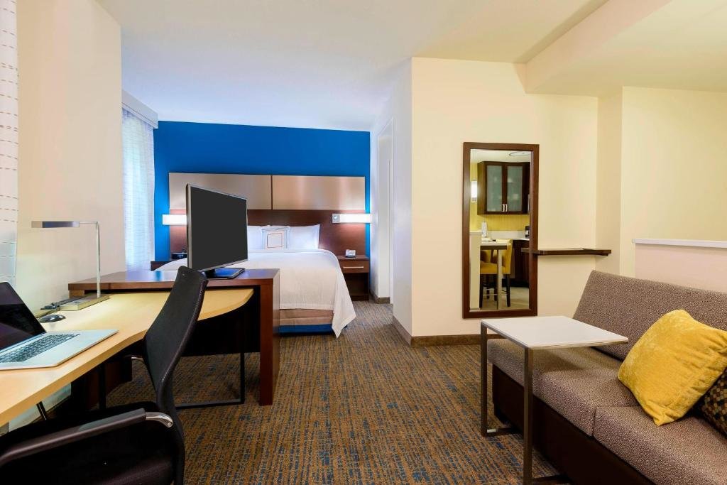 Studio Residence Inn by Marriott Fort Myers at I-75 and Gulf Coast Town Center