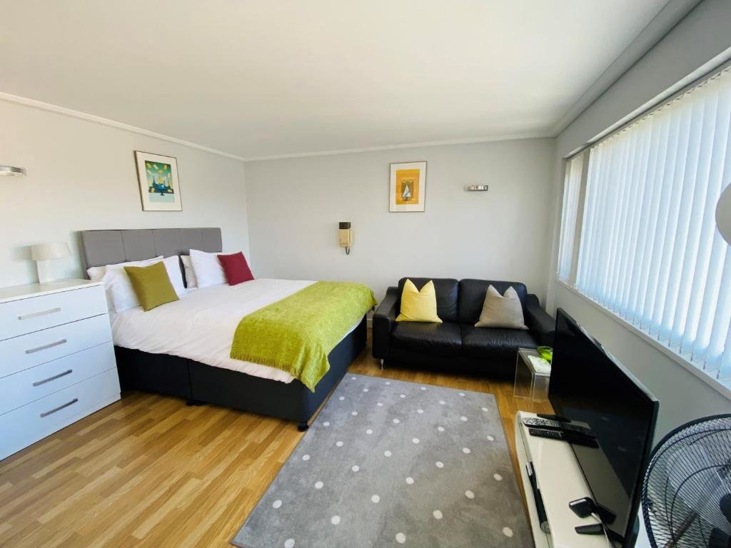 Studio Camden Serviced Apartments by Globe Apartments