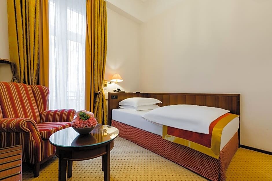 Номер Classic Excelsior Hotel Ernst am Dom