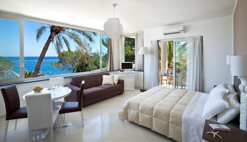 Люкс с видом на море Taormina Villa Oasis Residence