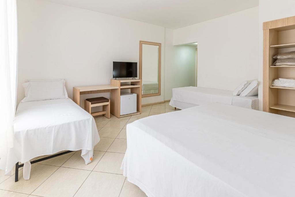 Standard Vierer Zimmer Hotel dos Açores