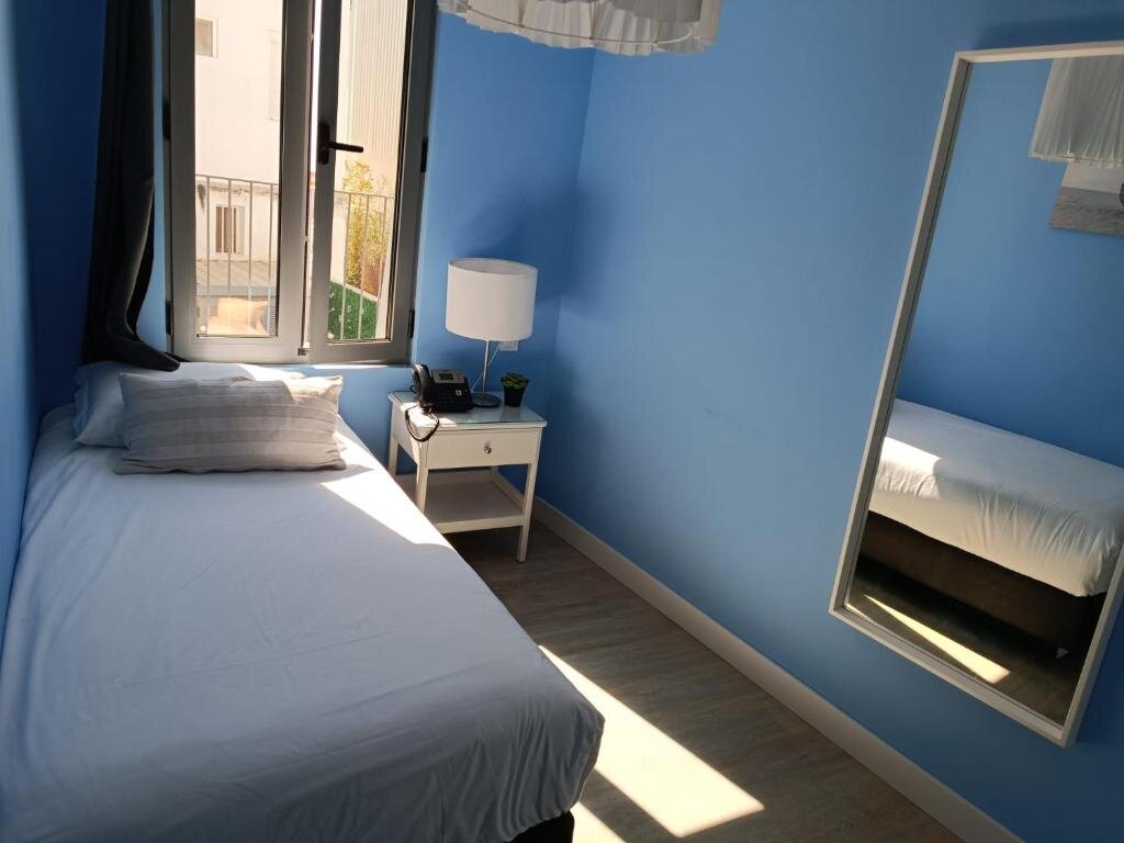 Standard Single room Kavia Hotel do Largo