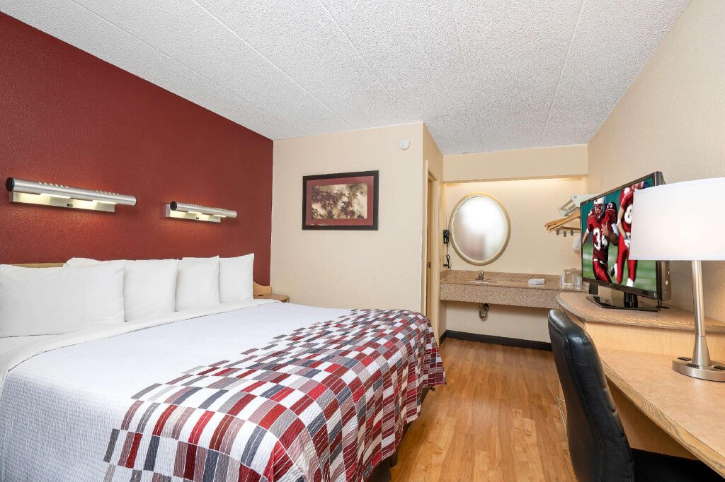 Номер Business Red Roof Inn Cleveland - Independence