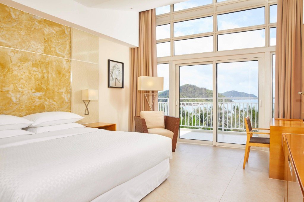 Standard Doppel Zimmer mit eingeschränktem Meerblick Four Points by Sheraton Shenzhou Peninsula Resort