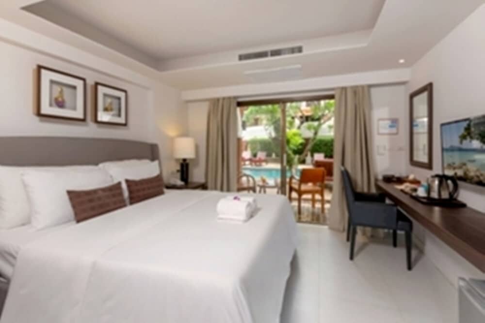 Camera Standard New Patong Premier Resort