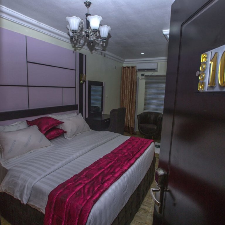 Номер Classic Doreen Grand Hotel & Suites