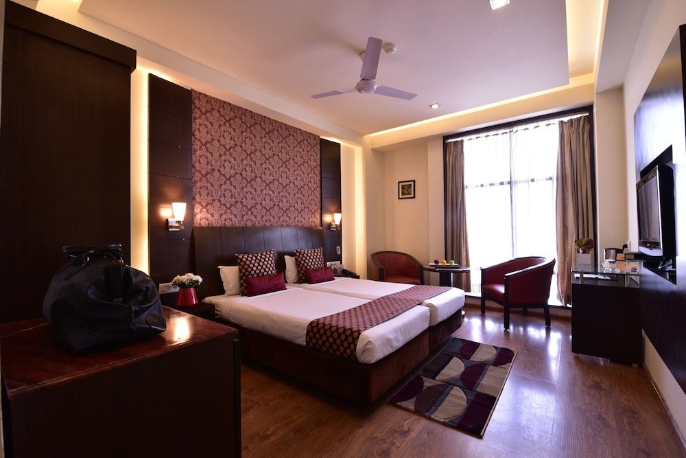 Executive Doppel Zimmer 1 Schlafzimmer mit Stadtblick Hotel Surya Plaza