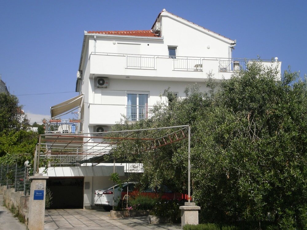 Apartment Ljuba - Nice Garden - A1