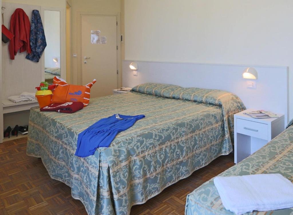 Standard Double room with balcony Hotel Marina Beach