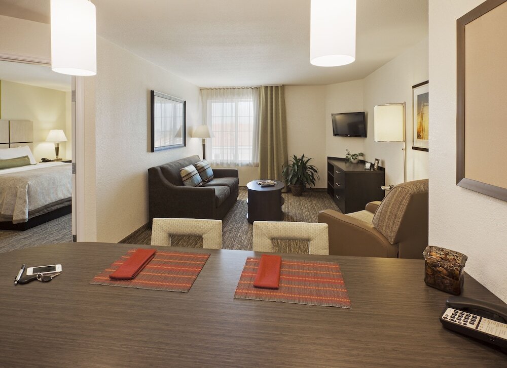 1 Bedroom Suite Candlewood Suites Carlsbad South, an IHG Hotel