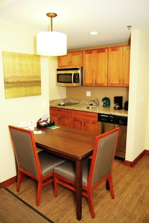 Standard room Homewood Suites