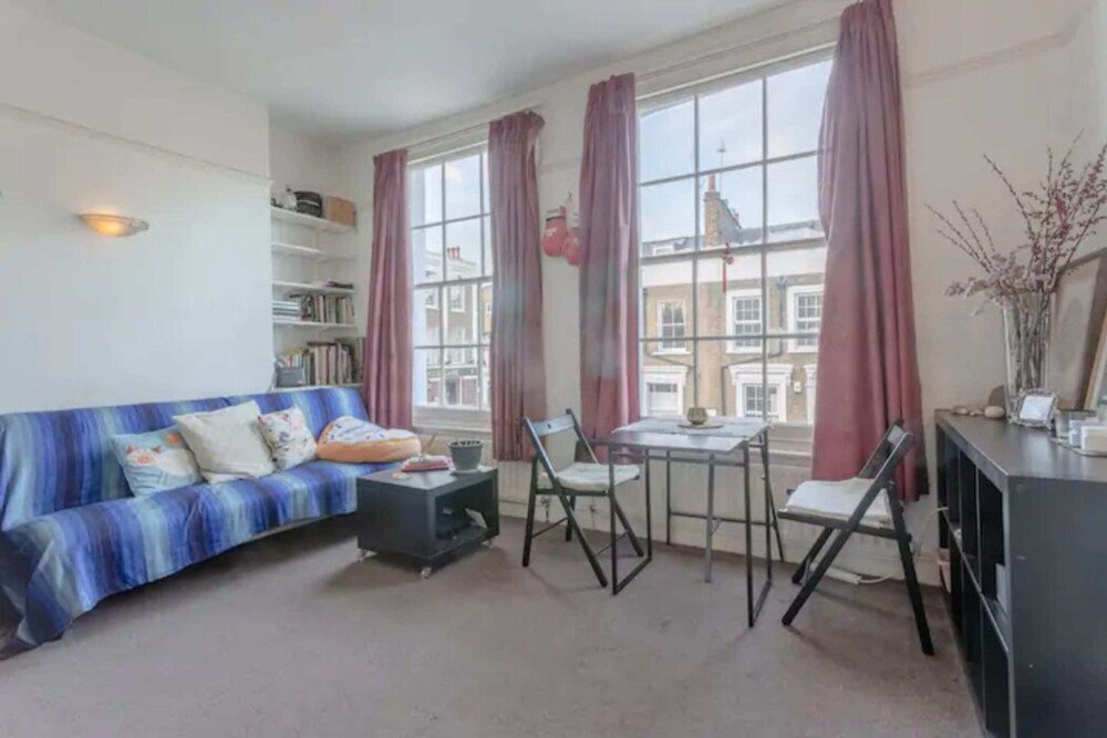 Apartment Lovely Victorian Flat for 6 in Stoke Newington