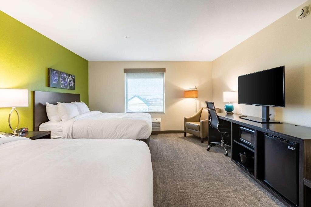 Двухместный номер Standard Sleep Inn & Suites Mt. Hope near Auction & Event Center