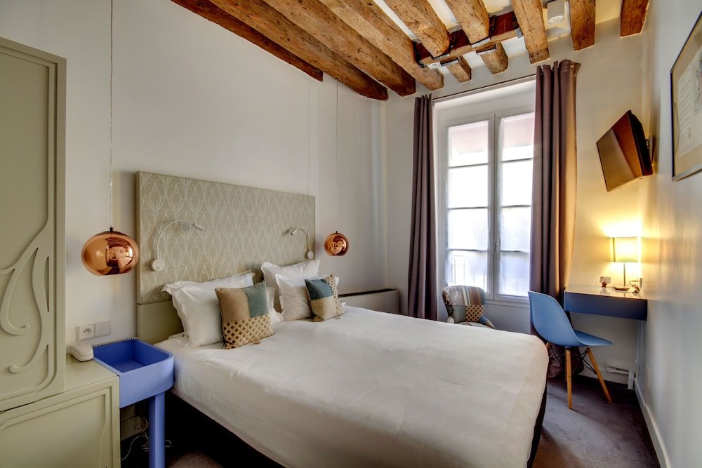 Classic Double room Hôtel Sèvres Saint Germain
