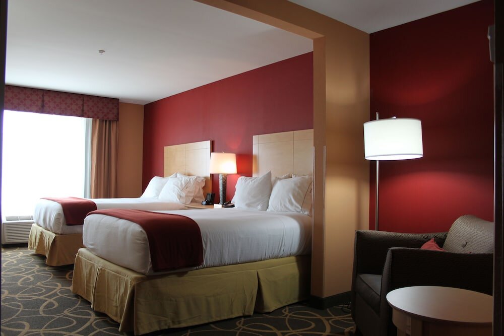 Номер Standard Holiday Inn Express - Cortland, an IHG Hotel