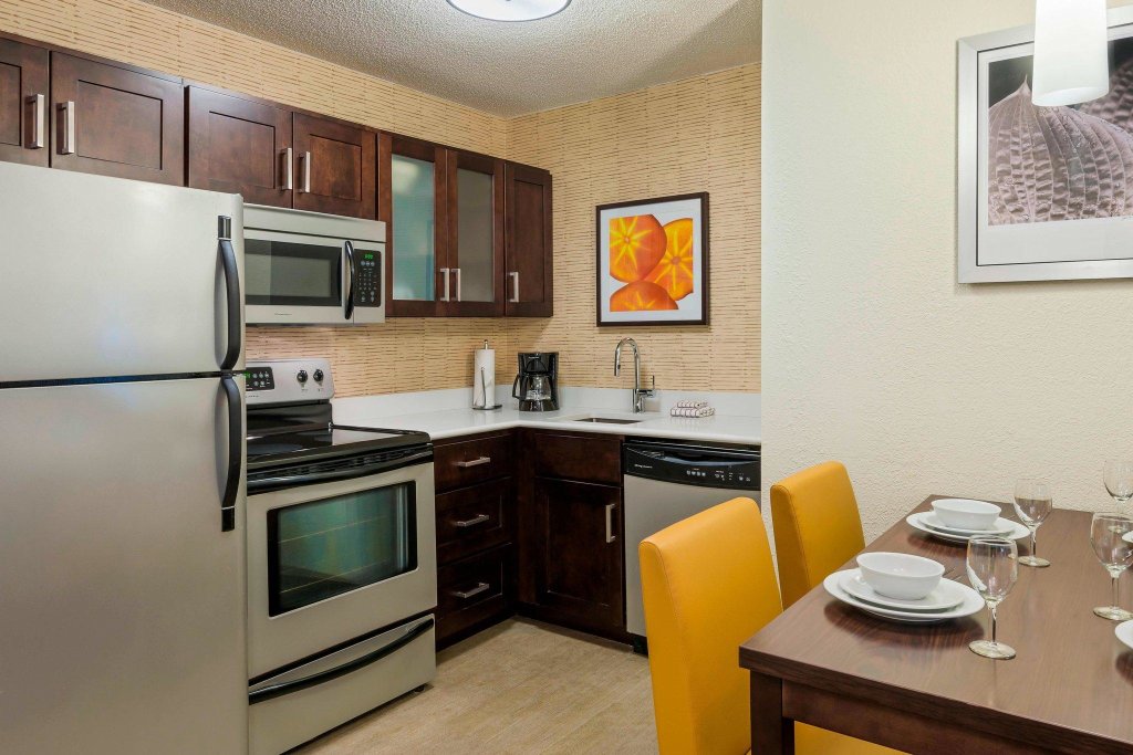 Suite 2 camere Residence Inn Tallahassee North I-10 Capital Circle