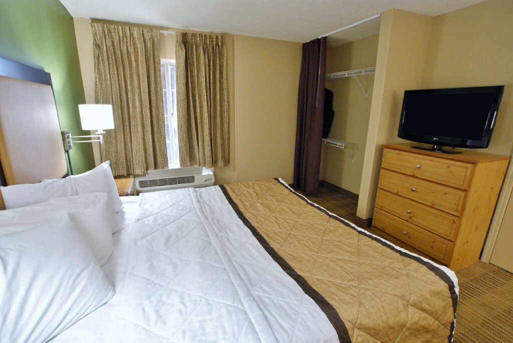 Четырёхместный люкс c 1 комнатой Extended Stay America Suites - Denver - Tech Center South - Inverness