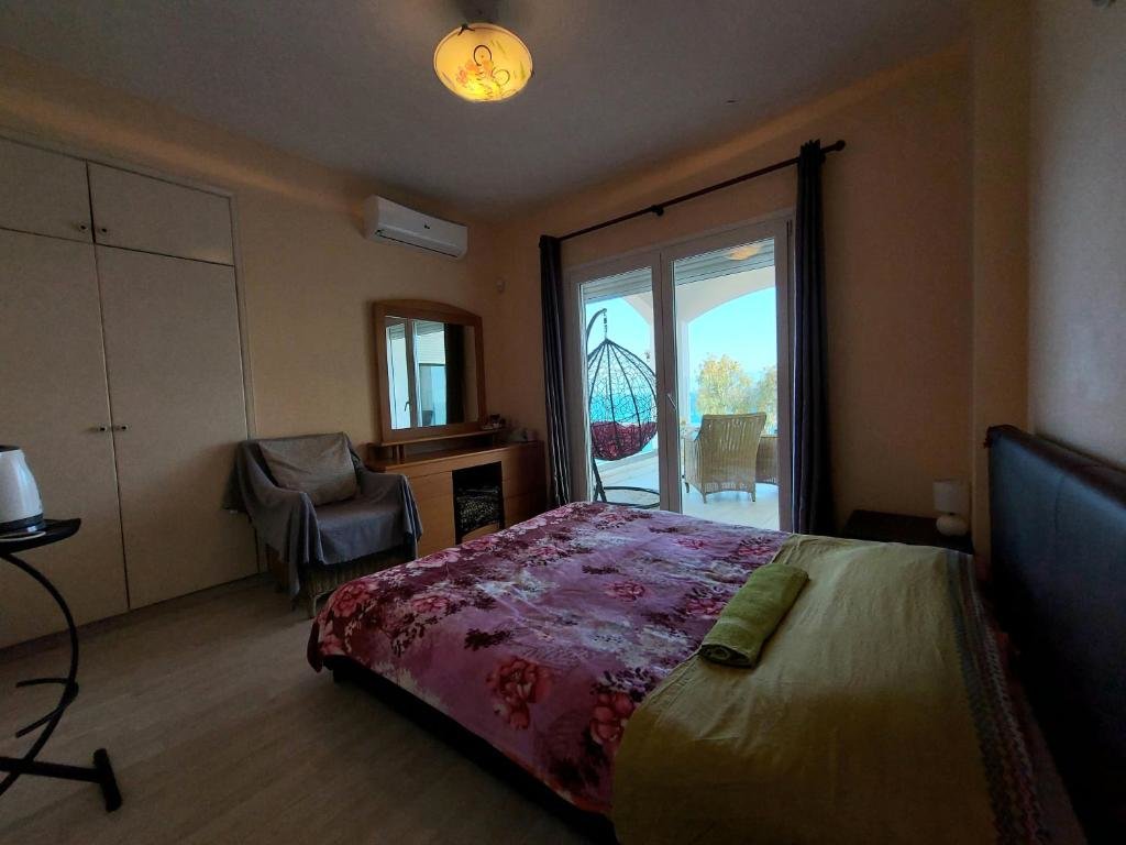 Superior Suite Galatex Beachfront 1st line sea view suites - best location peaceful green place