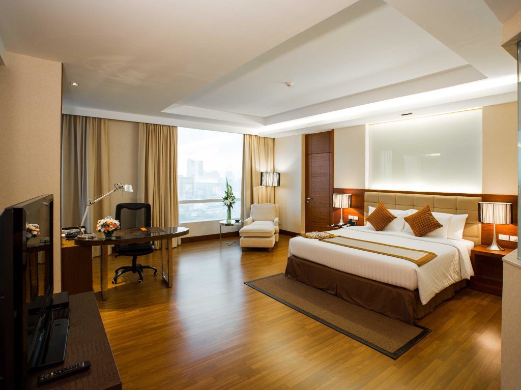 Deluxe chambre The Grand Fourwings Convention Hotel Bangkok