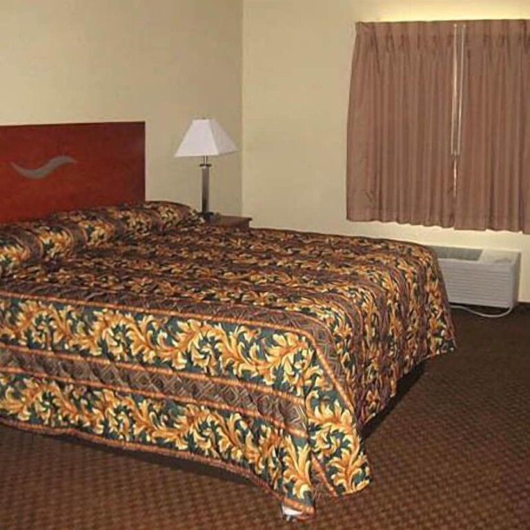 Standard Zimmer Heritage Inn