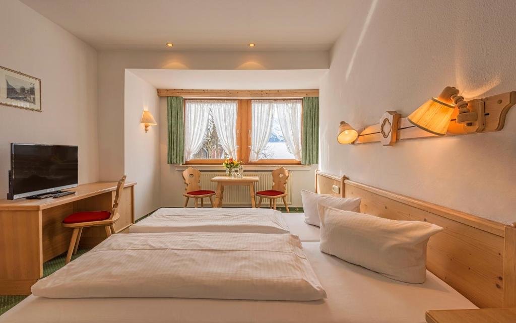 Standard Doppel Zimmer Hotel Gasthof Alter Wirt