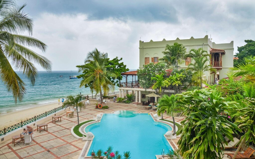 Номер Superior Zanzibar Serena Hotel