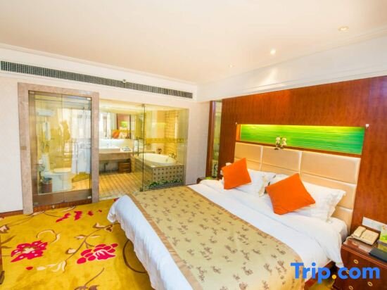 Deluxe Suite Jinlong Hotel