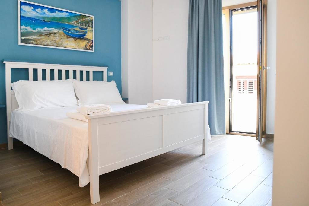 Habitación doble De lujo con balcón y con vista al mar Signora Tita B&B Chianalea - Scilla