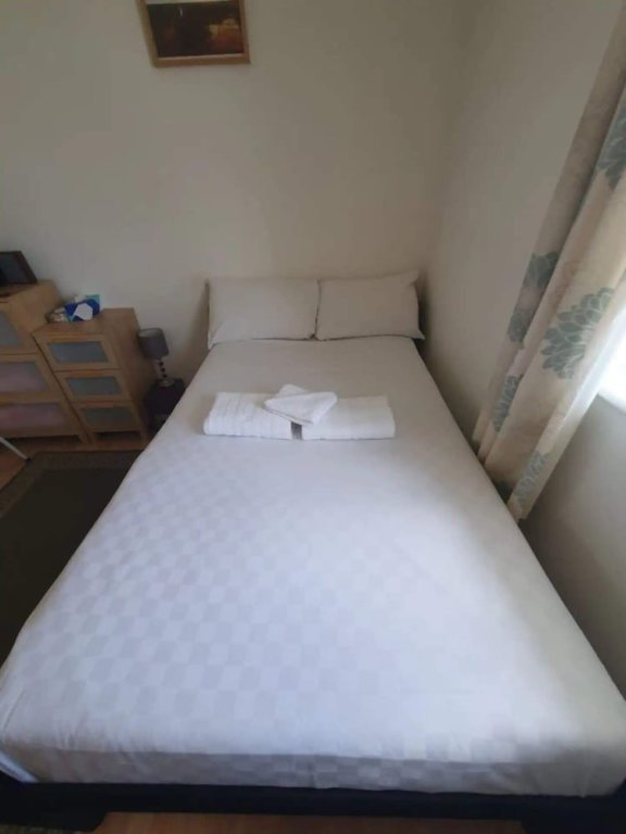 Apartment Homely 1 Bedroom Apartment in Beckton With Parking