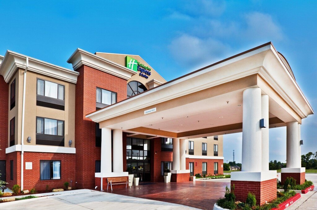 Suite Holiday Inn Express & Suites Ponca City, an IHG Hotel
