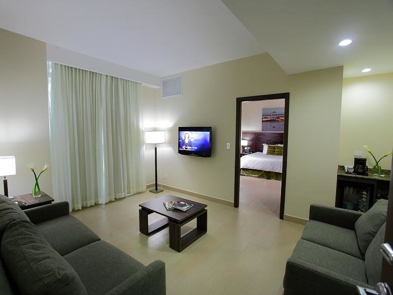 Номер Standard Victoria Hotel and Suites Panama