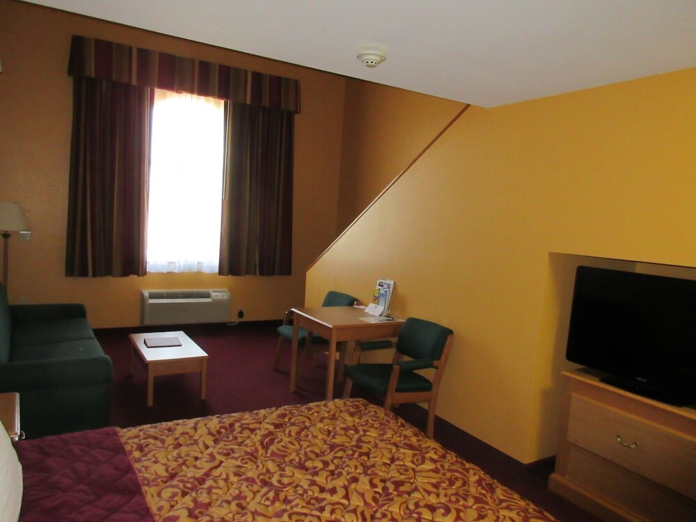 Superior room with balcony Parkfield Inn - Warsaw