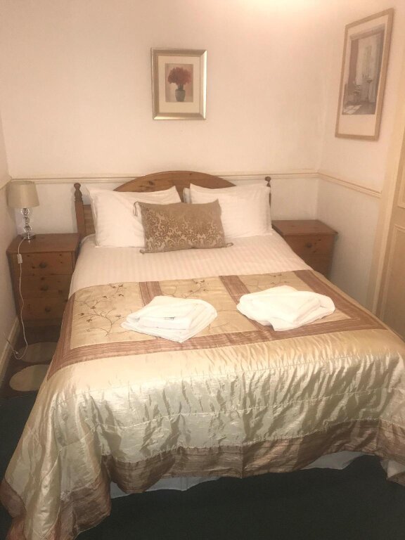 Standard Double room The Market Tavern Steakhouse and Lodge
