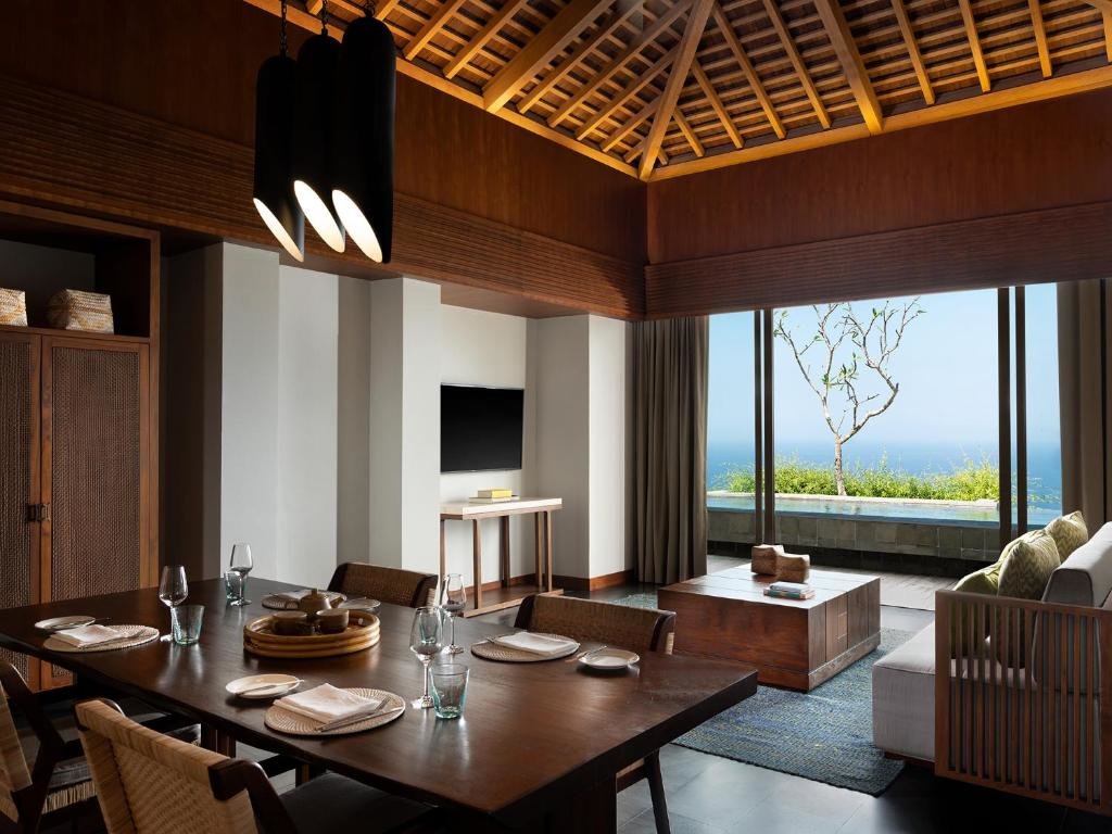 2 Bedrooms Standard Penthouse room with ocean view Six Senses Uluwatu