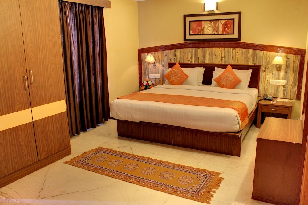 Suite Hotel Chennai Gate