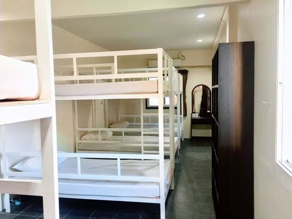 Bed in Dorm Sunwaree Phi Phi Resort