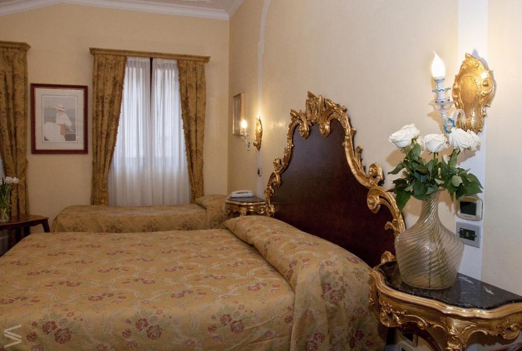 Superior Family room Hotel San Cassiano Ca'Favretto