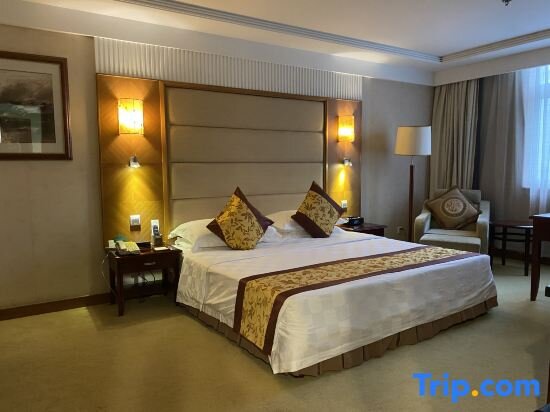 Executive Suite Grand Hotel Overseas Traders Club