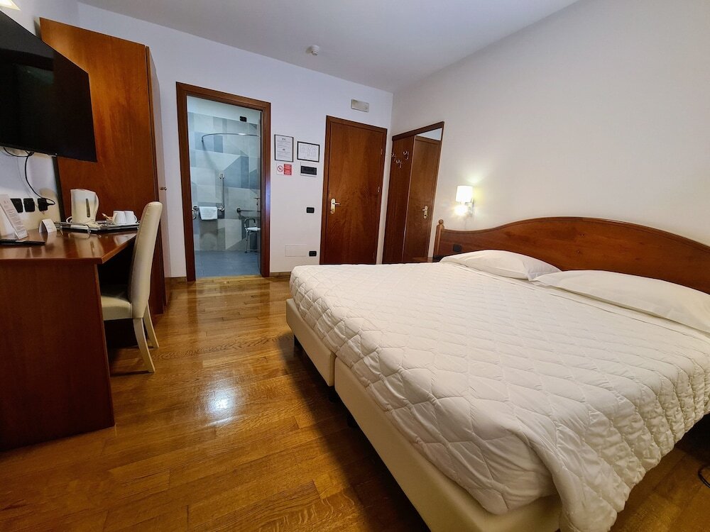 Двухместный номер Economy Hotel La Villetta
