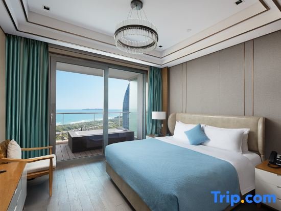 Deluxe Suite Sanya Yuping Liwan Holiday Apartment