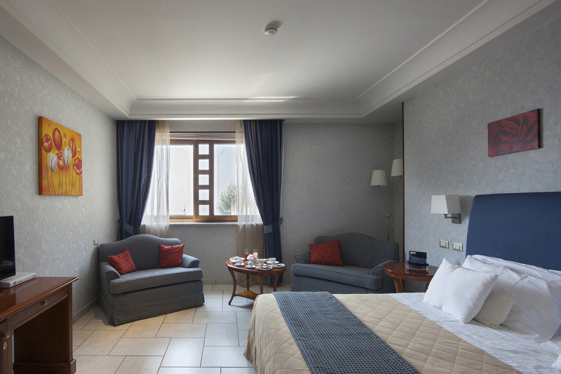 Standard Quadruple room Andris Hotel