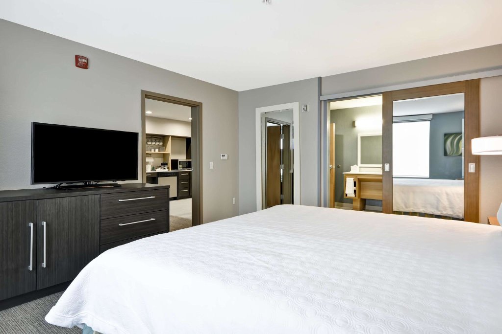 Двухместный люкс c 1 комнатой Home 2 Suites By Hilton Jackson