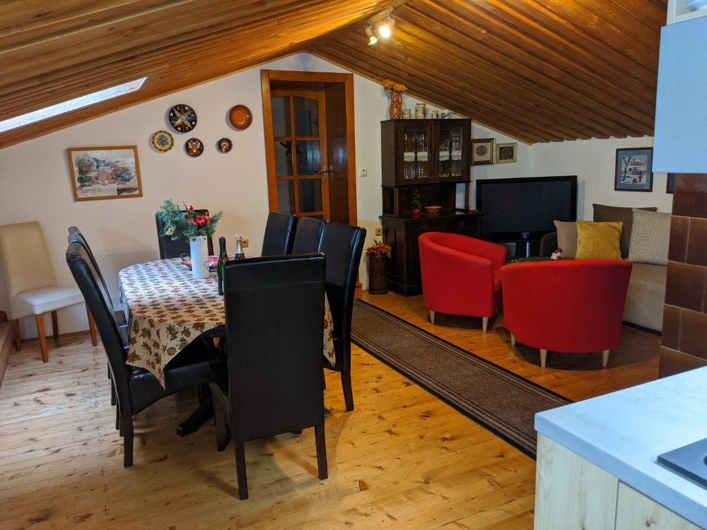 Hütte Family House - Apartmany Zuzana