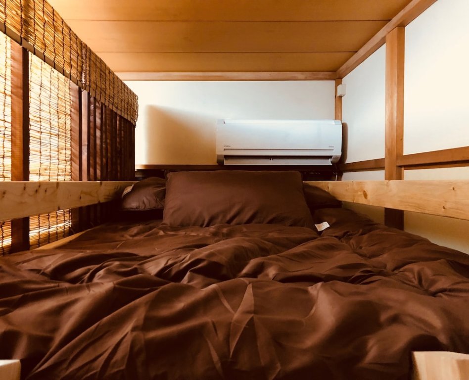 Cama en dormitorio compartido (dormitorio compartido femenino) Tokiwa - KAMAKURA Backpackers