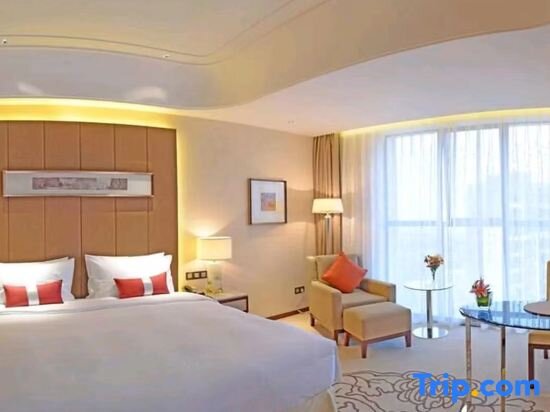 Номер Superior Longhua International Hotel