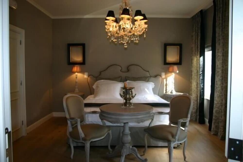 Luxury Double room with garden view B&B Villa Reynaert