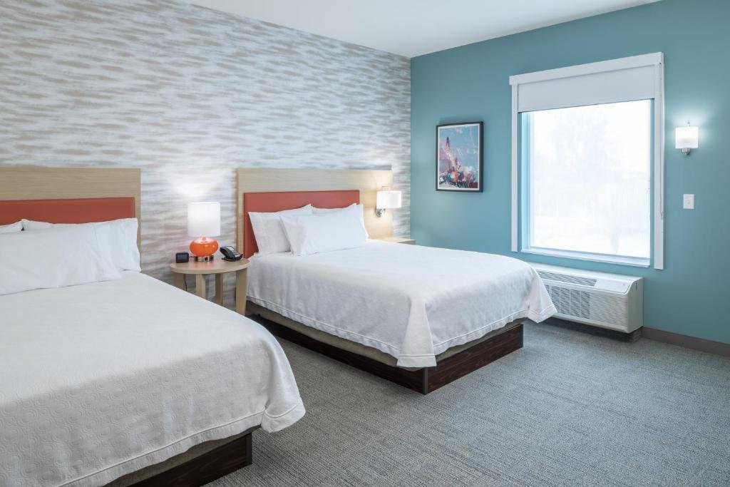 Четырёхместный люкс c 1 комнатой Home2 Suites By Hilton Cape Canaveral Cruise Port