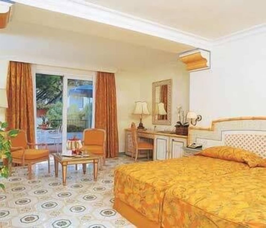 Camera doppia Superior con balcone Grand Hotel Il Moresco
